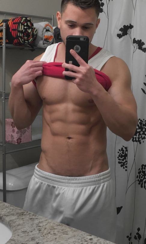 hot male 137 (18+)