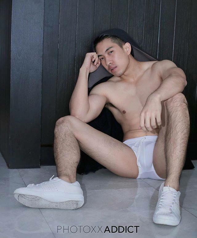 อั้ม หนุ่มวิศวะ
