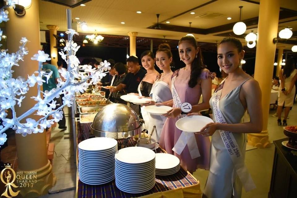 25 สาวงามเวที Miss Tourism Queen Thailand 2017 สุดปลื้มงานเลี้ยงต้อนรับอย่างยิ่งใหญ่และบรรยากาศสุดฟินของ โรงแรม ดิอัยยะปุระ เกาะช้าง