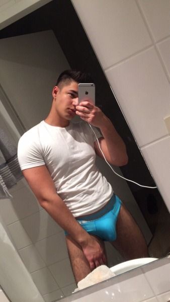 hot male 143 (18+)