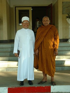 พุทธ คริสต์ อิสลาม