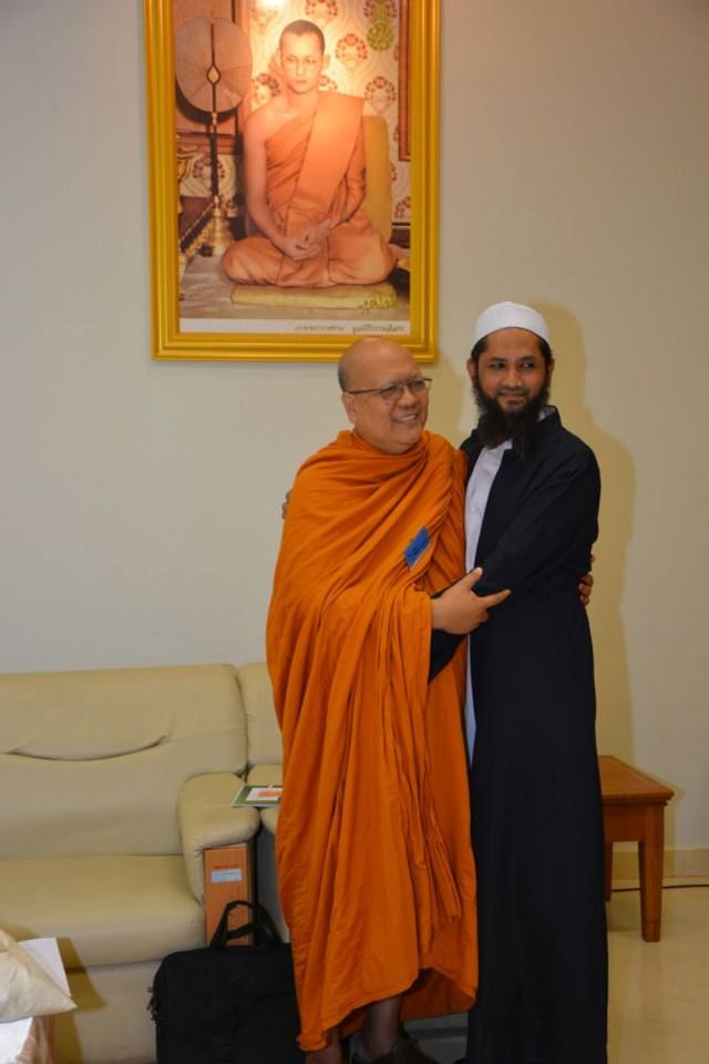 พุทธ คริสต์ อิสลาม