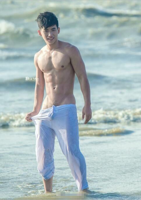 หล่อ น่ารัก หุ่นดี เซ็กซี่ ใหญ่