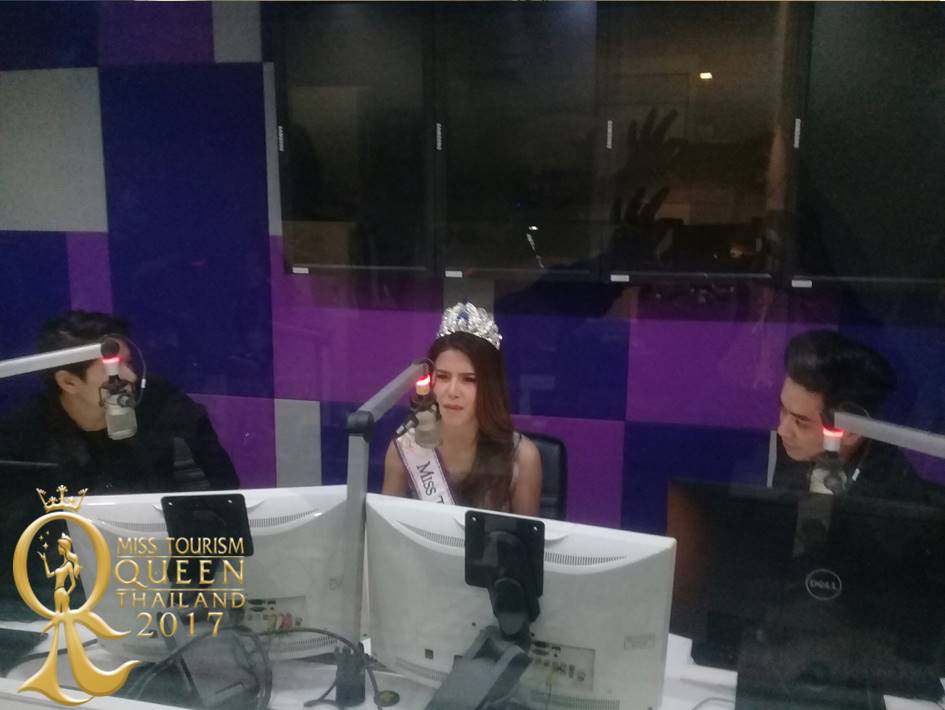 น้องกิ๊บ พิมพ์ชนก จิตชู Miss Tourism Queen Thailand 2016  เยี่ยมเยียนสื่อ MCOT RADIO NETWORK เชิญชวนชมการ ประกวดรอบตัดสินMiss Tourism Queen Thailand 2017