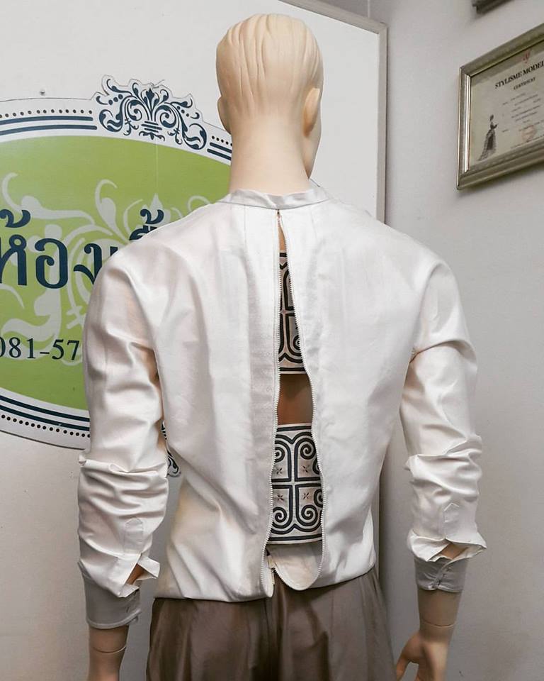 วัยรุ่นกับผ้าไทย ใส่แล้วไม่แก่