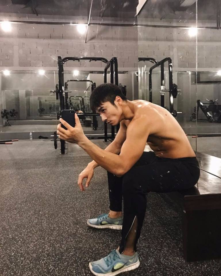 หนุ่ม sexy น่ารัก