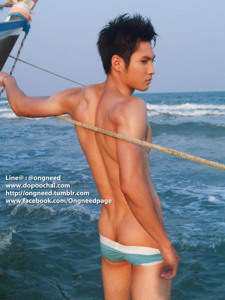 ใสๆ วัยรุ่นชอบ แจกฟรีภาพนายแบบมากมาย แซ่บๆ ทุกวัน