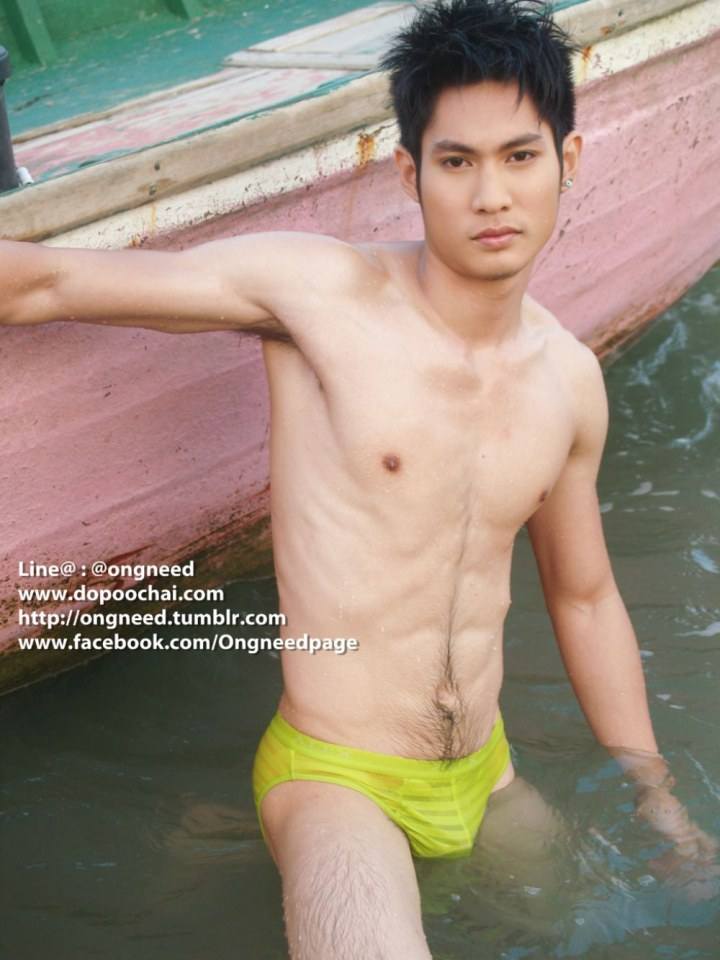 ใสๆ วัยรุ่นชอบ แจกฟรีภาพนายแบบมากมาย แซ่บๆ ทุกวัน