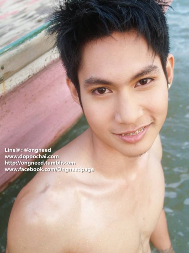 ใสๆ วัยรุ่นชอบ แจกฟรีภาพนายแบบมากมาย แซ่บๆ ทุกวัน