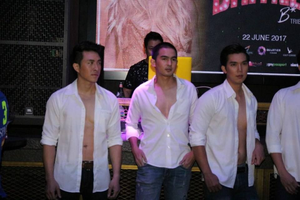 หนุ่มแซ่บส์ นายแบบสุดฮอต