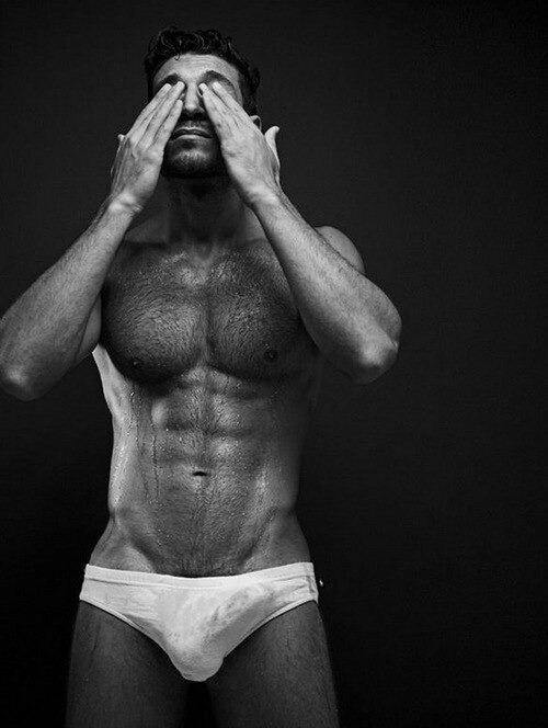 hot male 150 (18+)