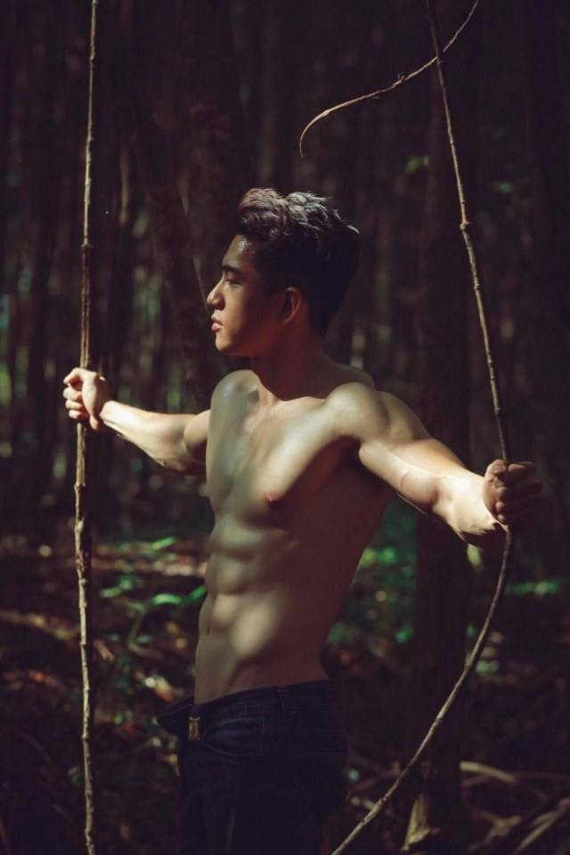ถอดโชว์เรือนร่าง 1587