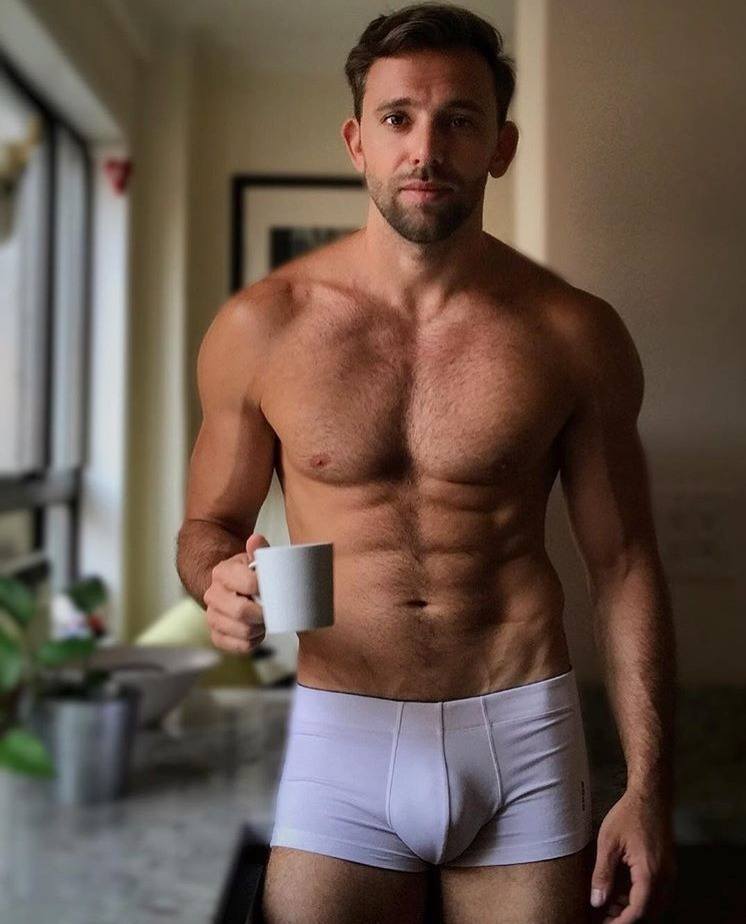 hot male 151 (18+)
