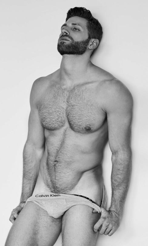 hot male 151 (18+)