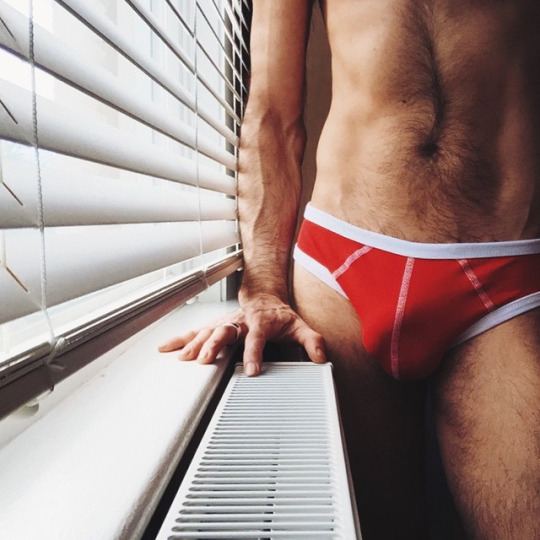 hot male 151 (18+)