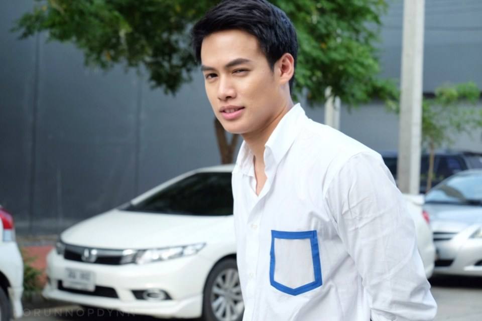 ยิ้มหวาน