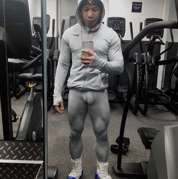 hot male 152 (18+)