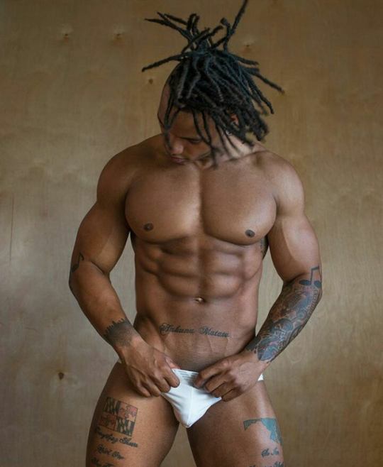 hot male 152 (18+)