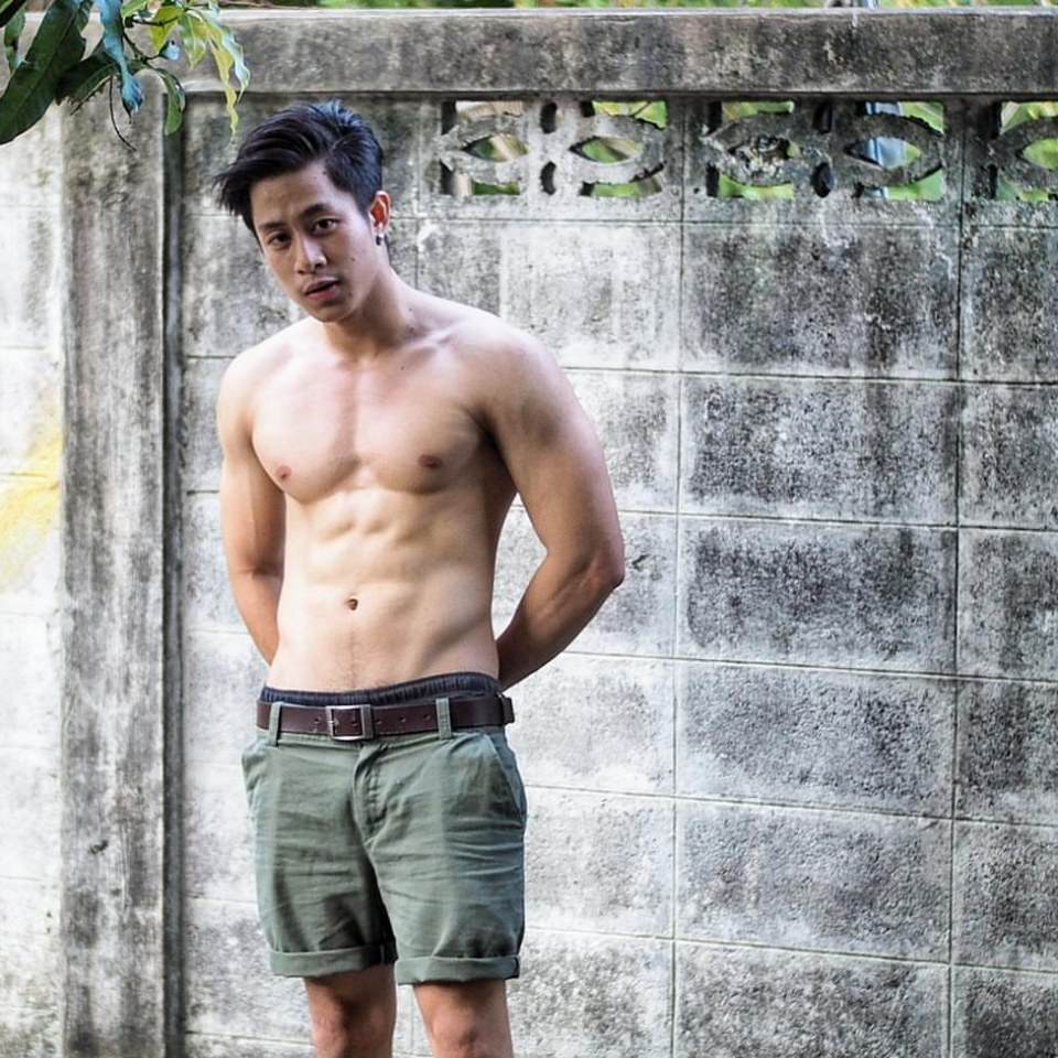 แข่งกันล่ำ งานดีมาก