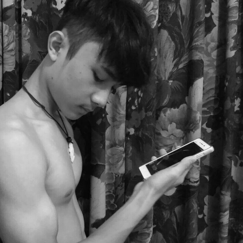 แข่งกันล่ำ งานดีมาก