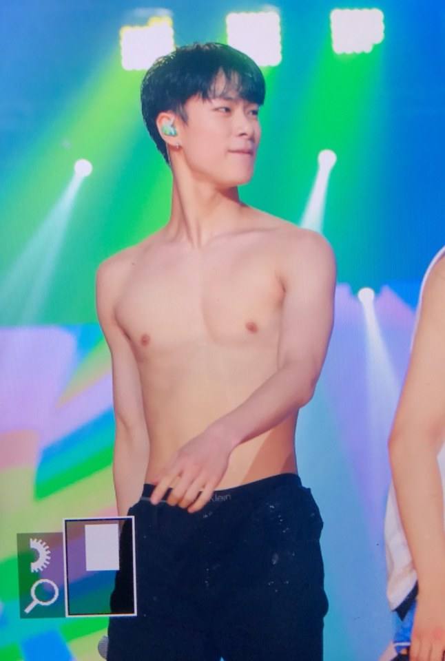 รวมหนุ่ม ASTRO เซ็กซี่บนคอนเสิร์ต 2