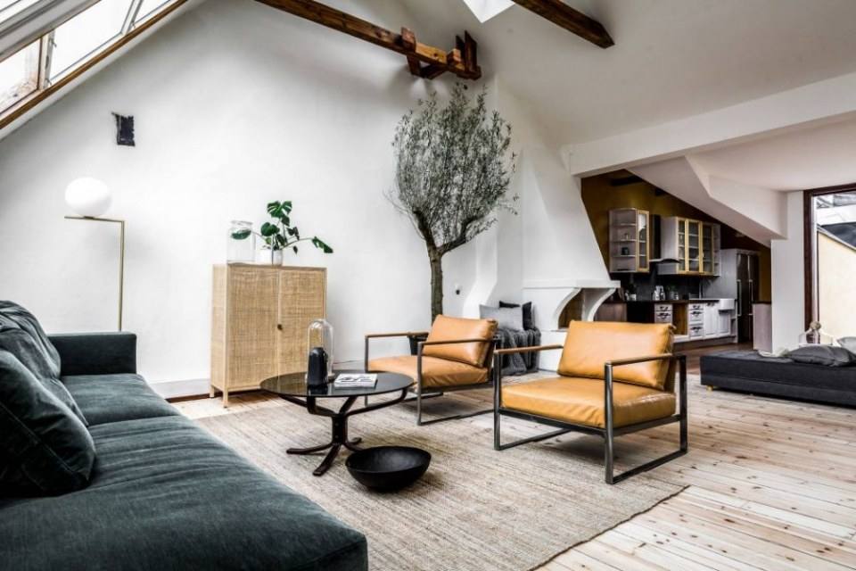 Riddargatan Apartment by Henrik Nero