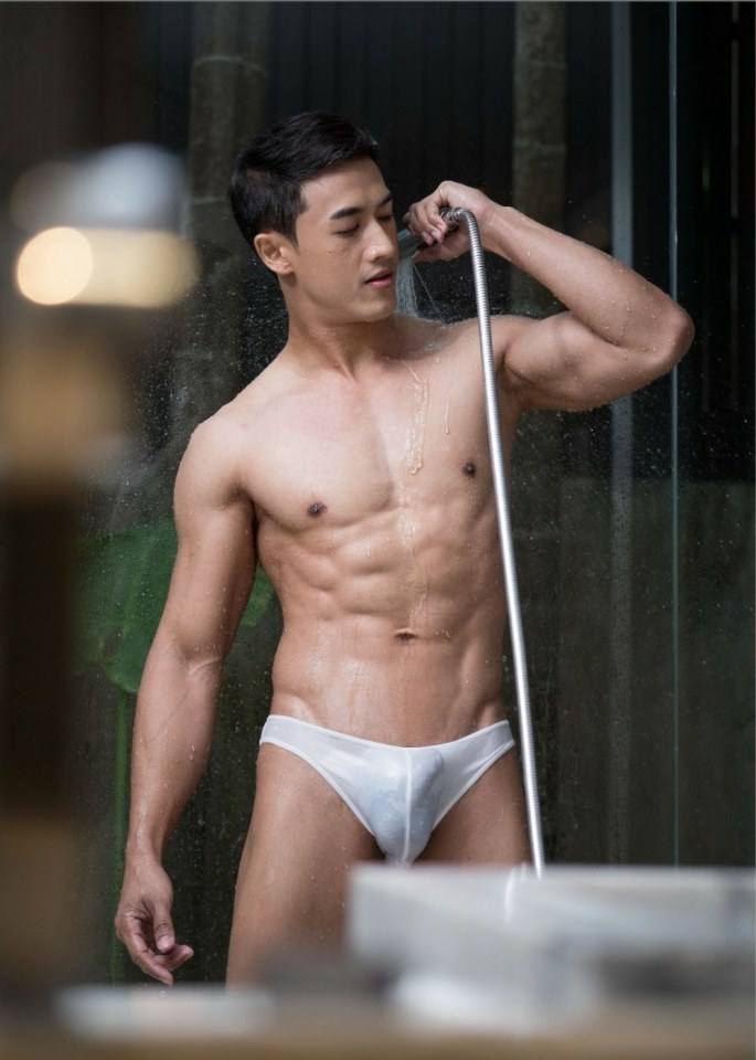 hot male 156 (18+)