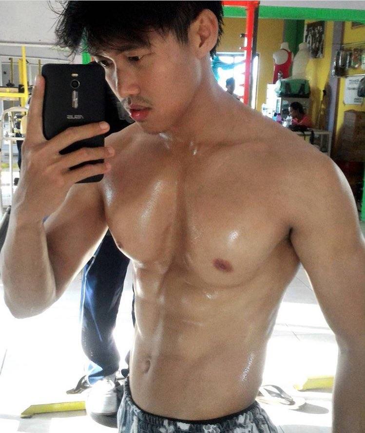 น่าจับถอดลากเข้าห้อง