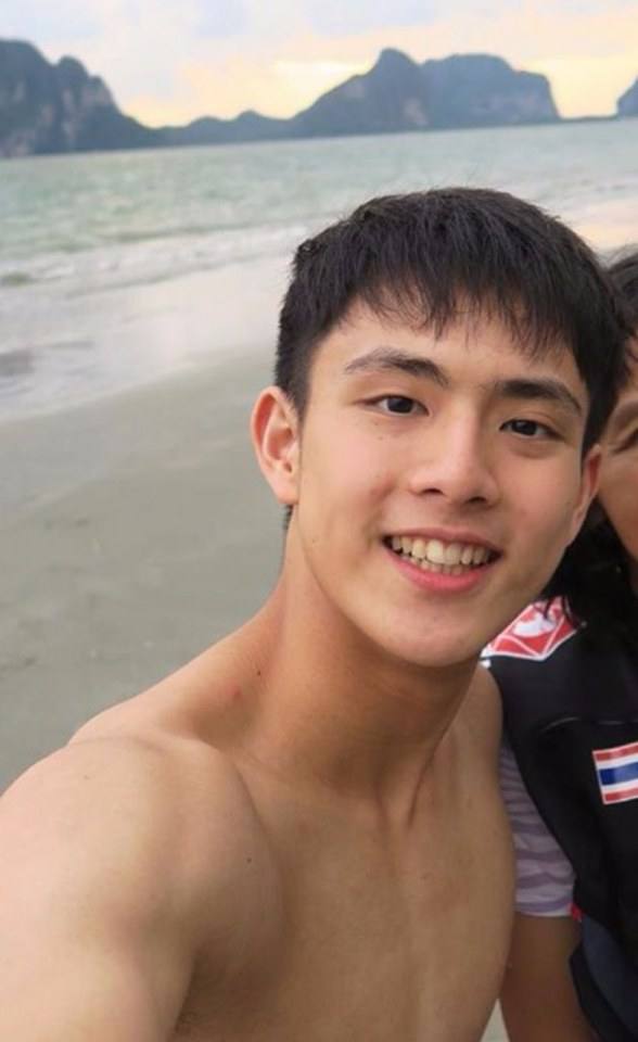 น่าจับถอดลากเข้าห้อง