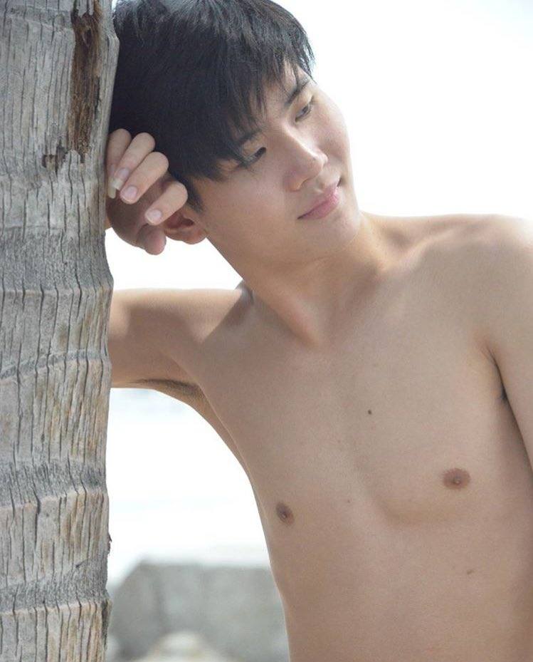 น่าจับถอดลากเข้าห้อง