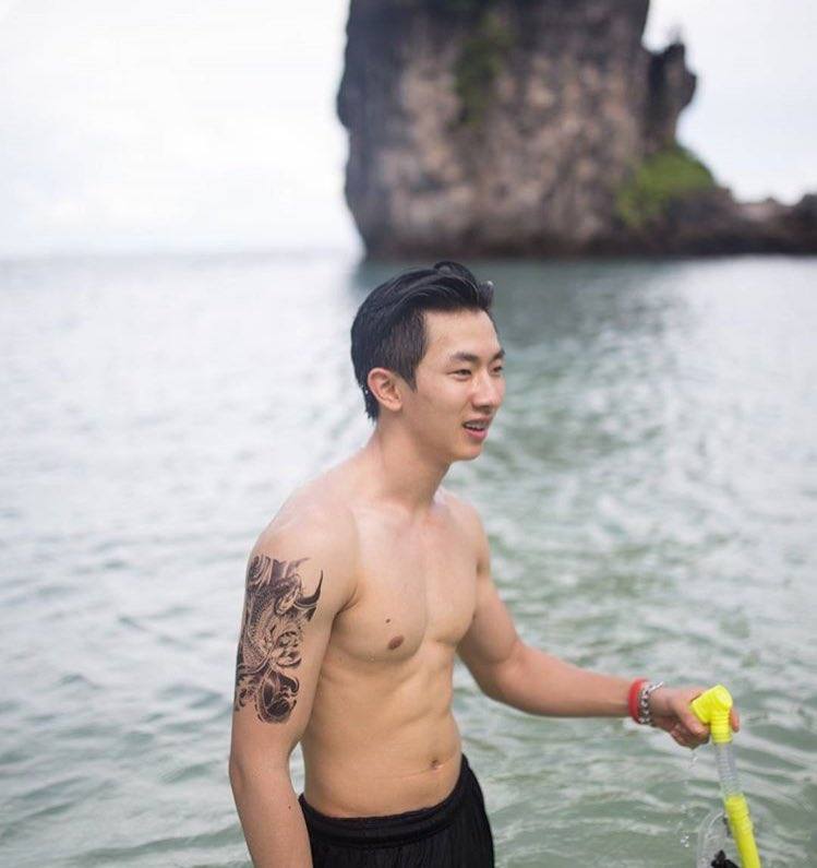 น่าจับถอดลากเข้าห้อง