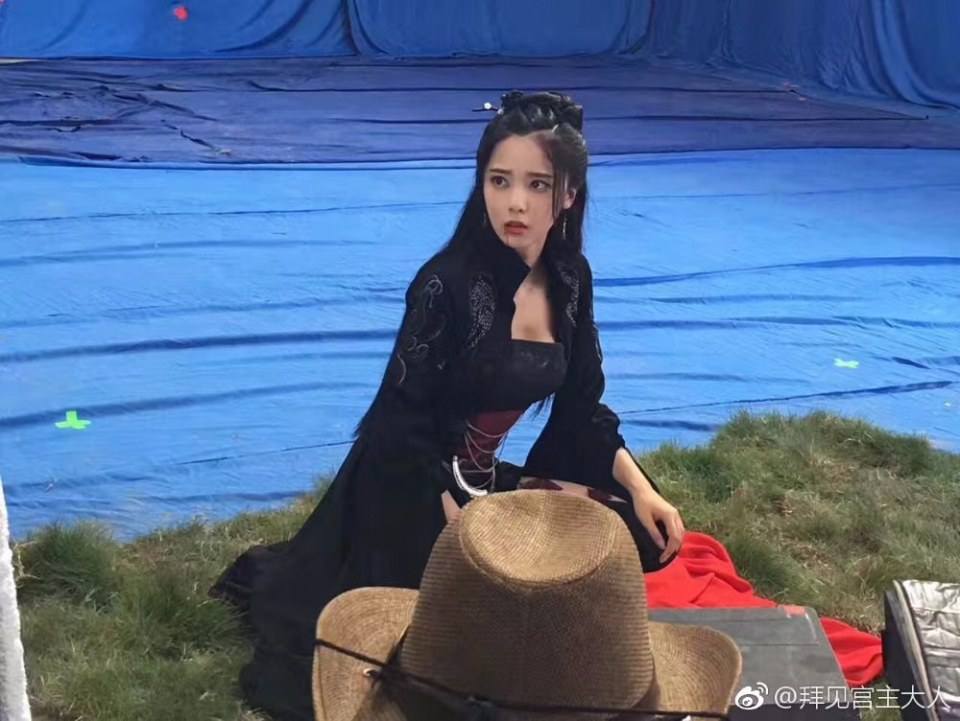 ละคร Bai Jian Gong Zhu Da Ren 《拜见宫主大人》 2017 3