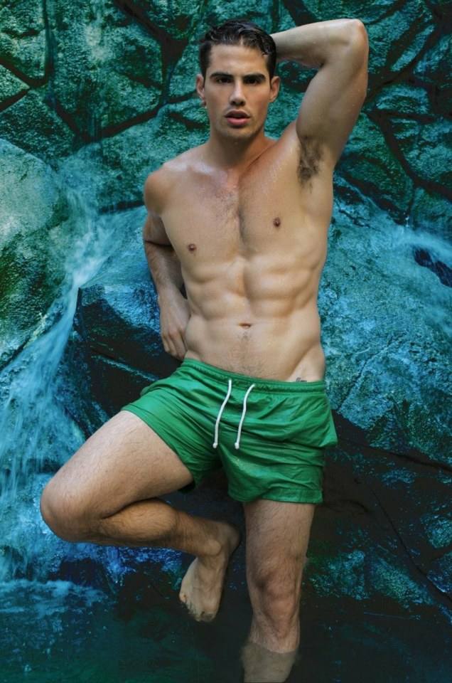 hot male 157 (18+)
