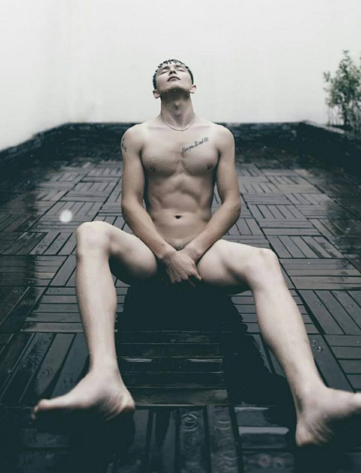 hot male 157 (18+)
