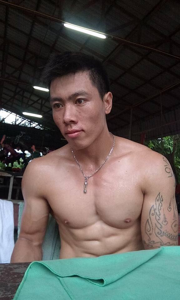 ล่ำฉ่ำแฉ่ะ02