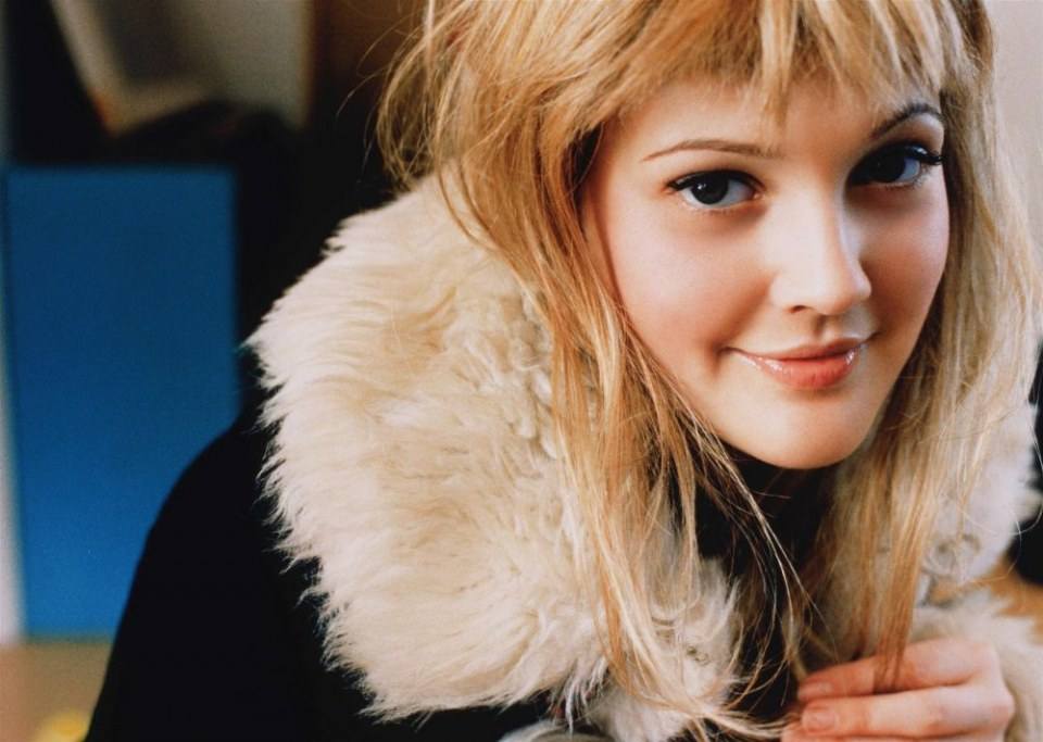 ยังจำเธอคนนี้ได้ไหมกับ สาวสวย ร่างอวบ ดรูว์ แบร์รีมอร์ Drew Barrymore