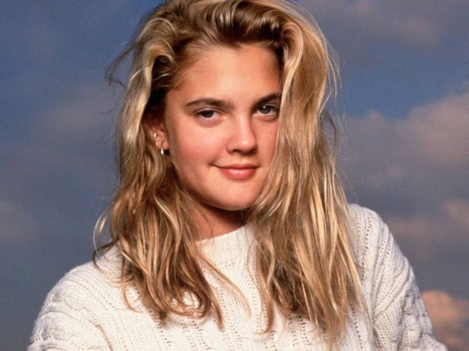 ยังจำเธอคนนี้ได้ไหมกับ สาวสวย ร่างอวบ ดรูว์ แบร์รีมอร์ Drew Barrymore