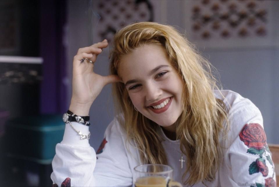 ยังจำเธอคนนี้ได้ไหมกับ สาวสวย ร่างอวบ ดรูว์ แบร์รีมอร์ Drew Barrymore