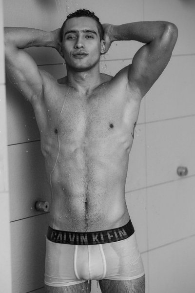 hot male 161 (18+)