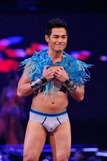 hot male 161 (18+)