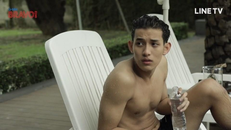 โชว์หุ่นแซ่บ