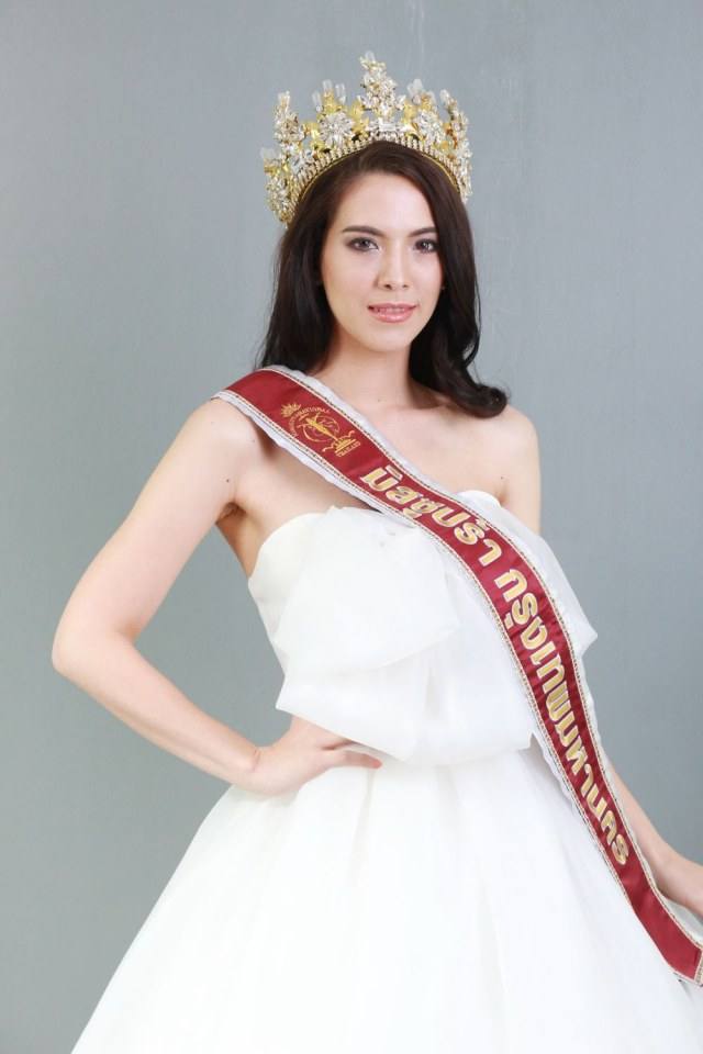 ควีนบี มิสซูปร้ากรุงเทพ 2017 ชุดราตรีสีขาว