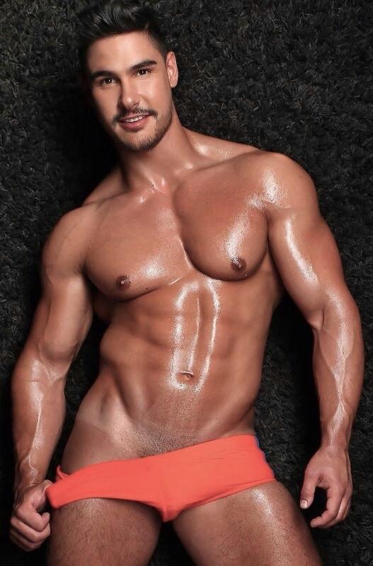 hot male 164 (18+)