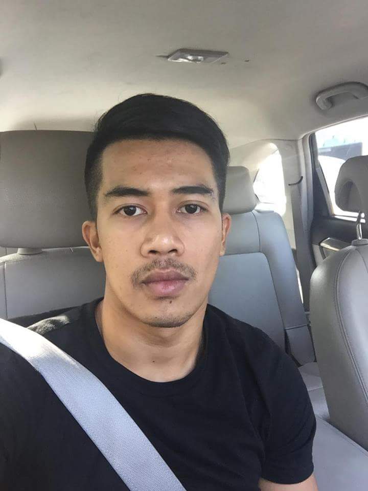 หล่อเข้ม