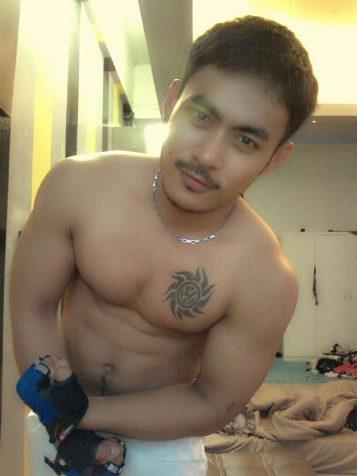 รอยสัก ฝั่งรัก