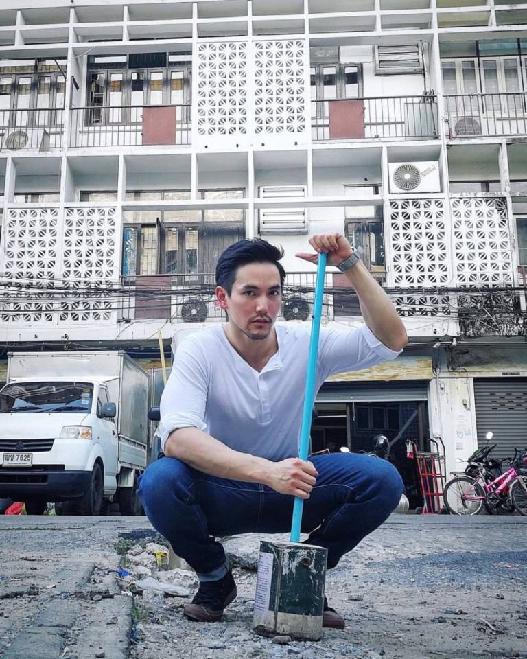 หล่อรวย อยากเลีย