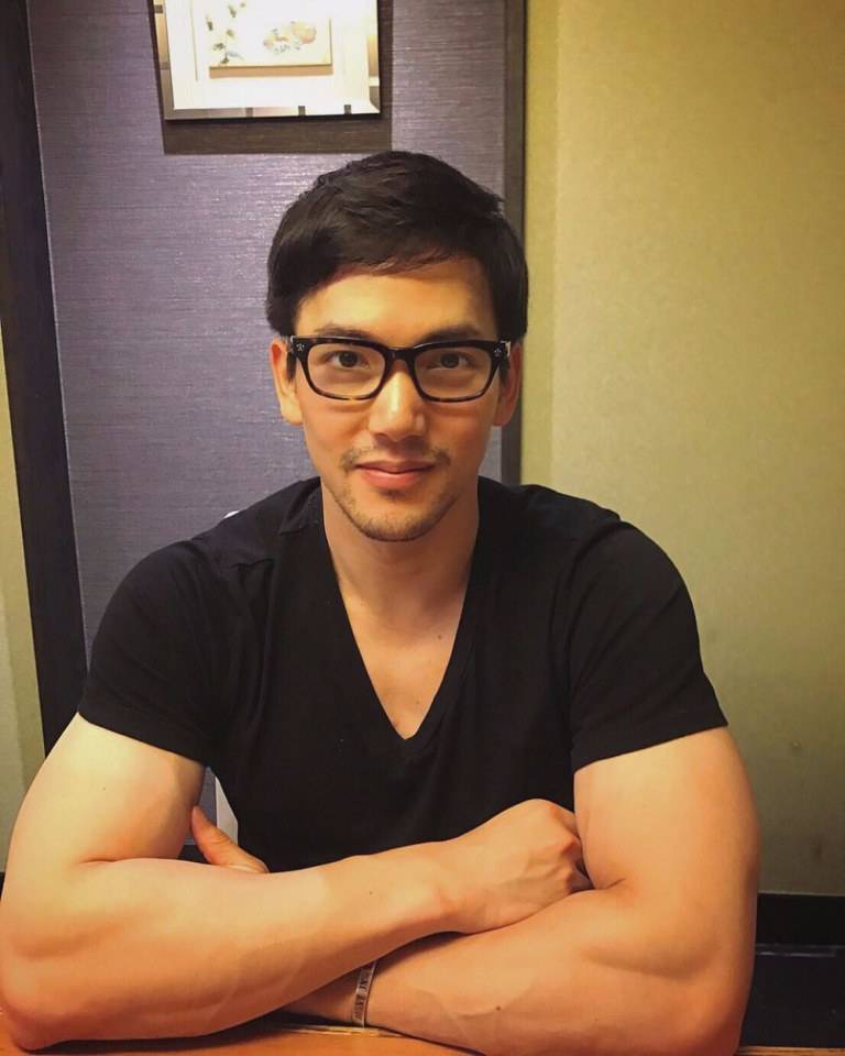 หล่อรวย อยากเลีย