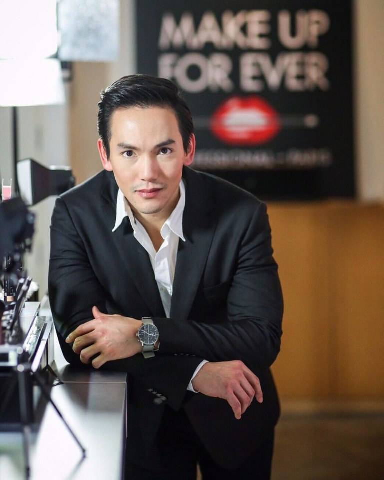 หล่อรวย อยากเลีย