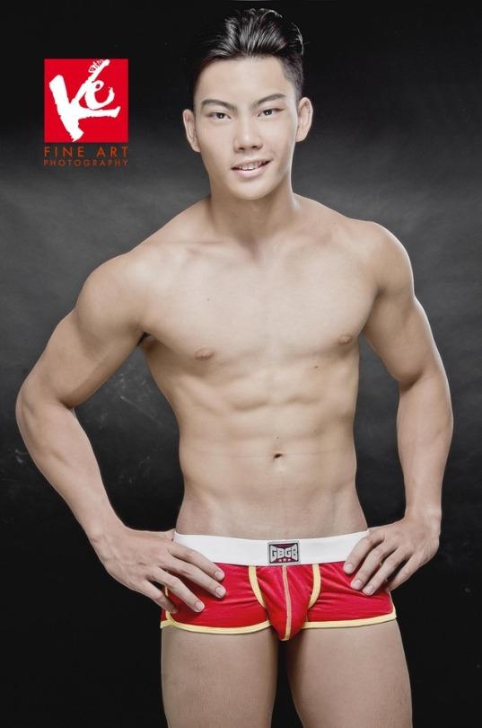 hot male 167 (18+)