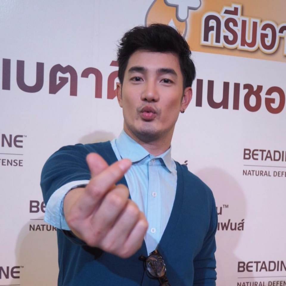 อยากกินนมเย็น หวานๆชมพูๆ